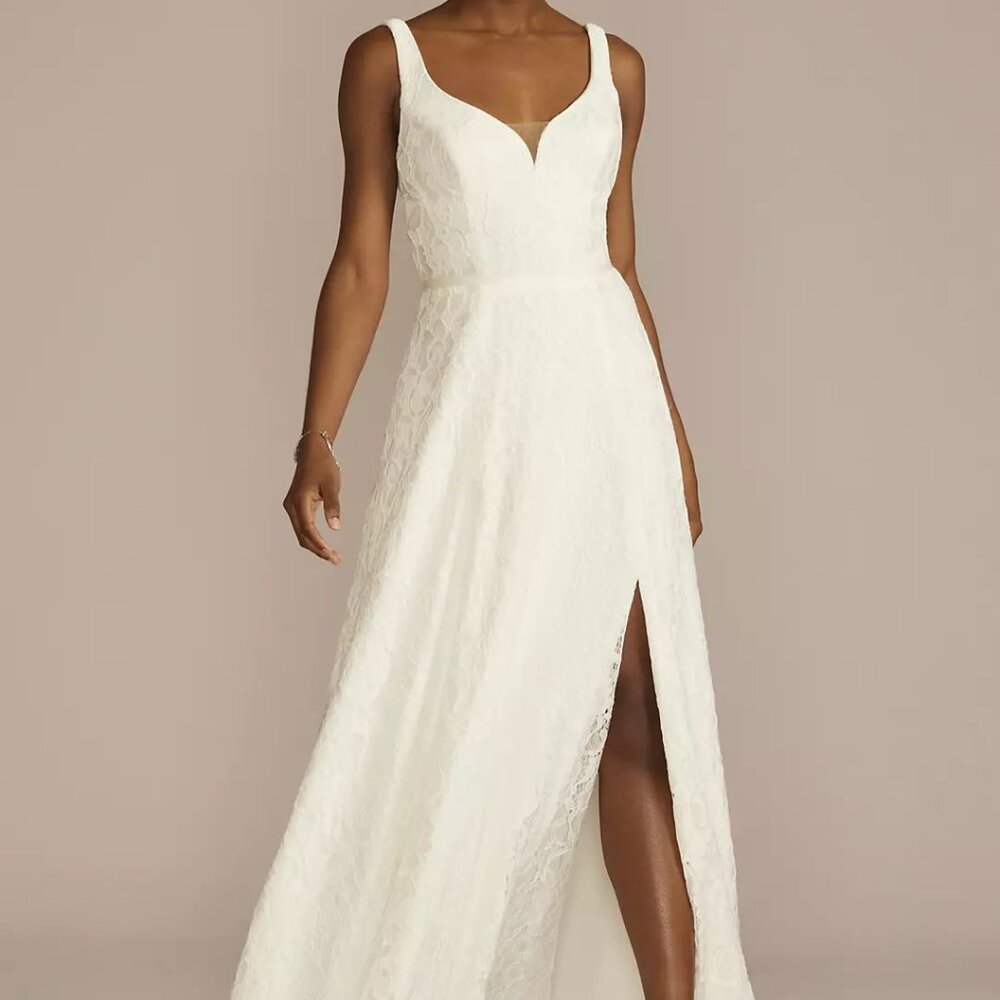 NWT DB Ivory wedding dress, square back allover stretch lace sweetheart size 14